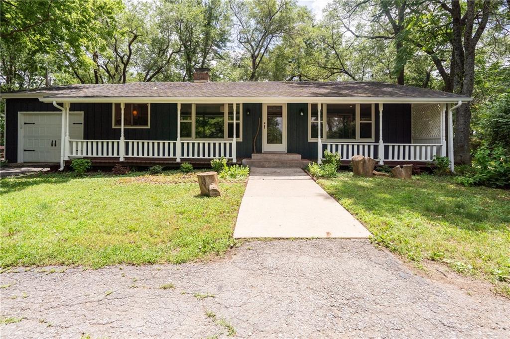 Listing Photo MLS #HMS2589818