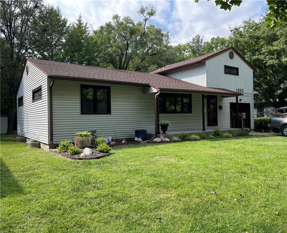 Listing Photo MLS #HMS2589867