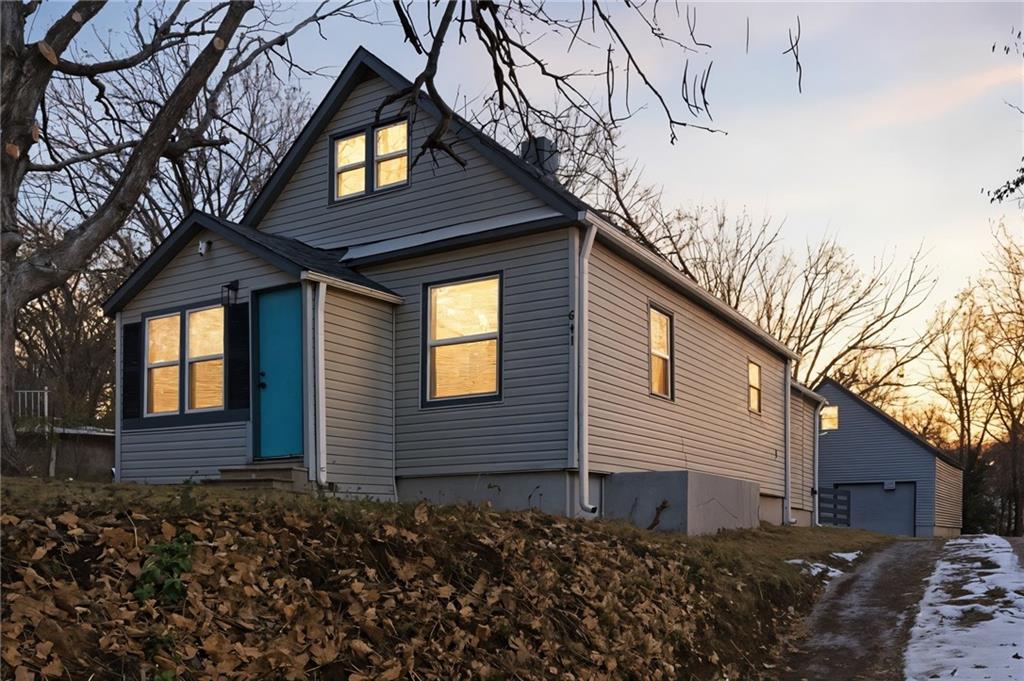 Listing Photo MLS #HMS2589946