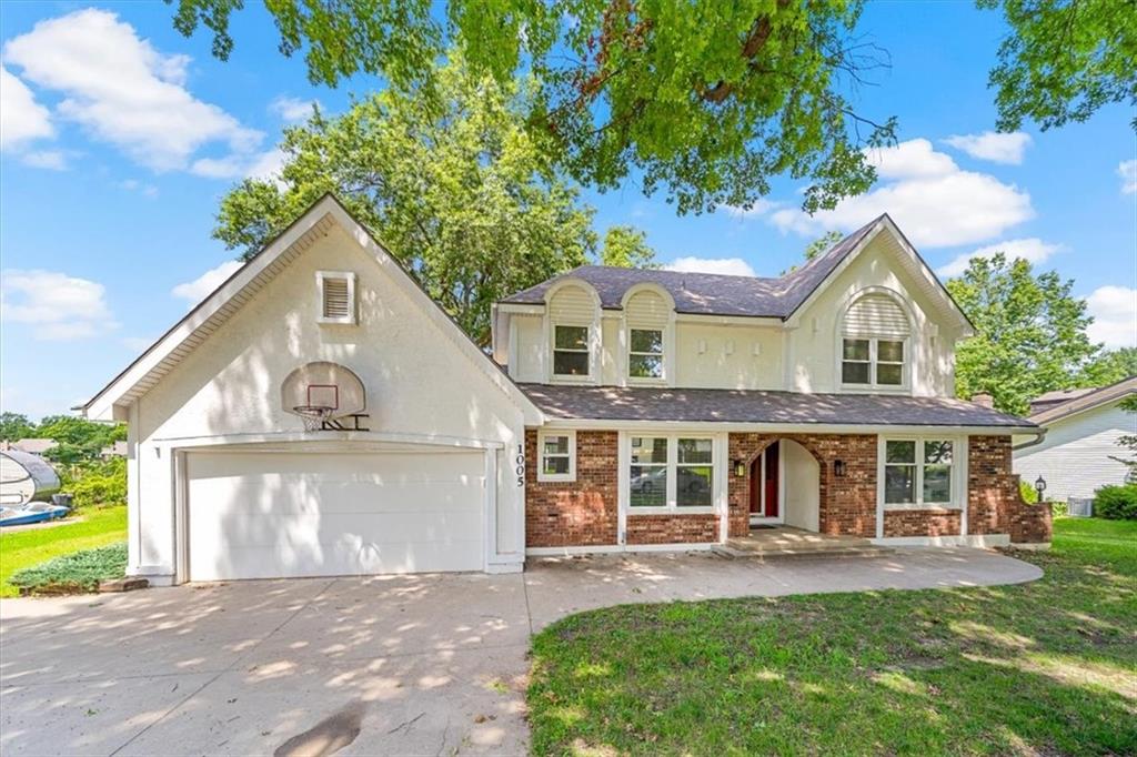 Listing Photo MLS #HMS2591091