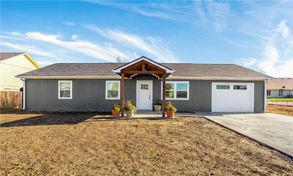 Listing Photo MLS #HMS2591172