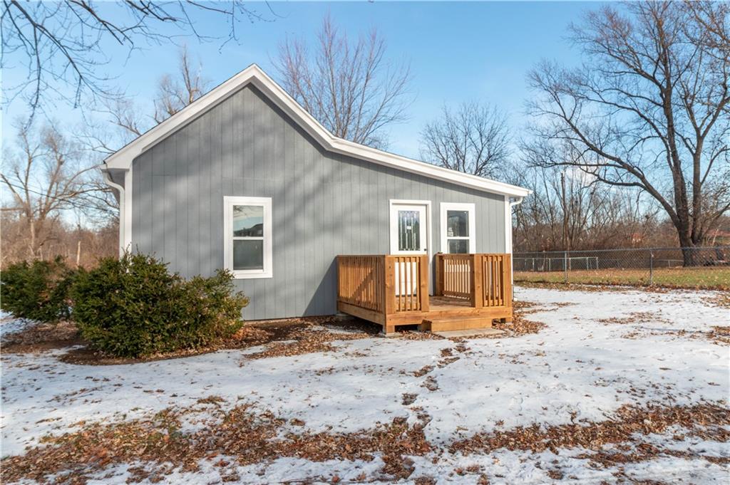 Listing Photo MLS #HMS2591184