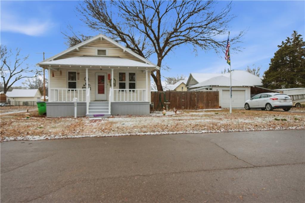 Listing Photo MLS #HMS2591281
