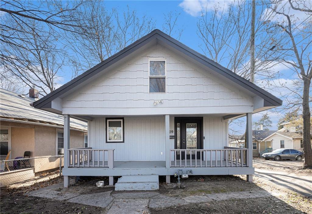 Listing Photo MLS #HMS2591312