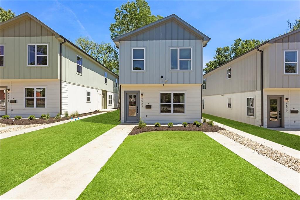 Listing Photo MLS #HMS2591397