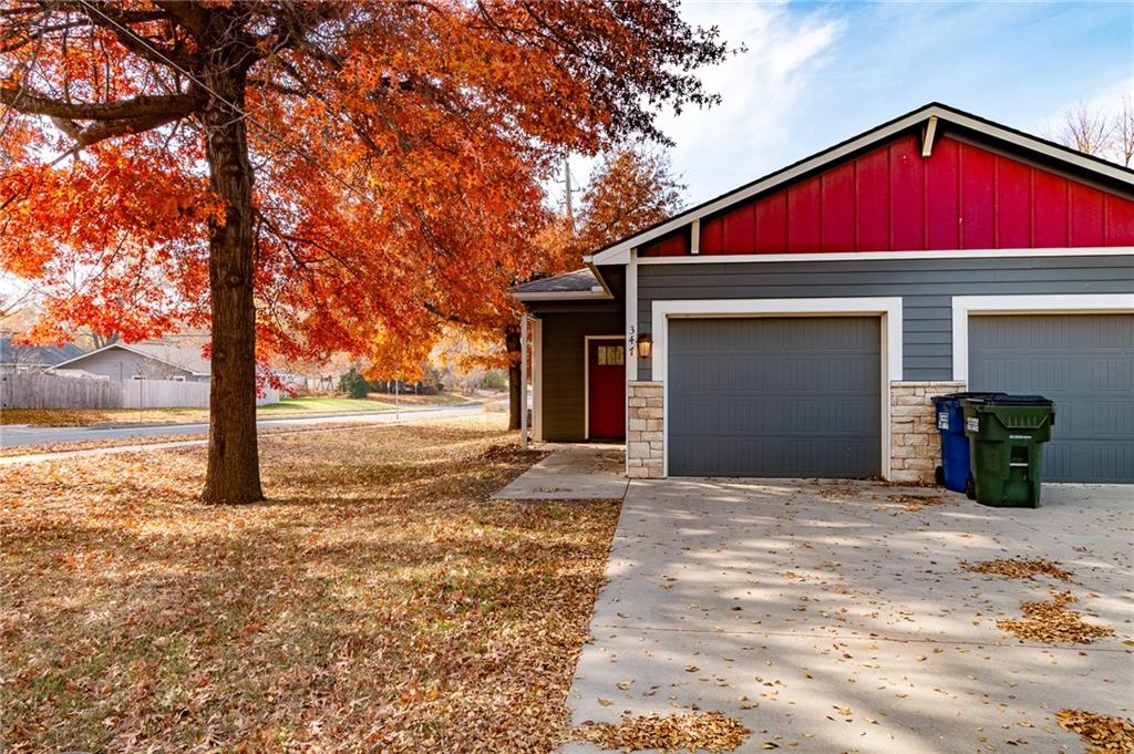 Listing Photo MLS #HMS2591457