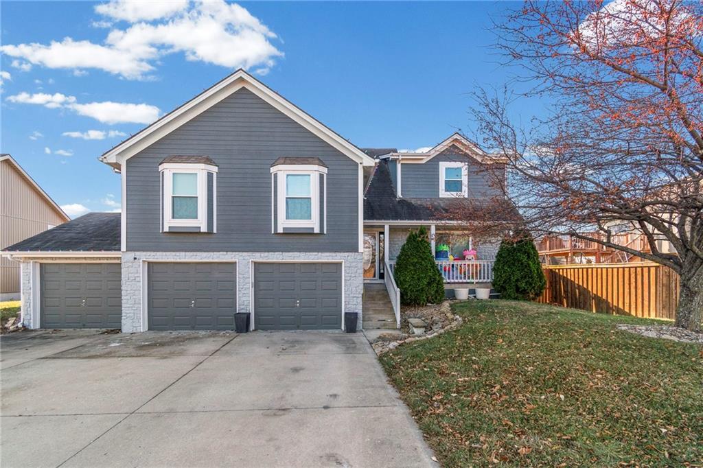 Listing Photo MLS #HMS2592180