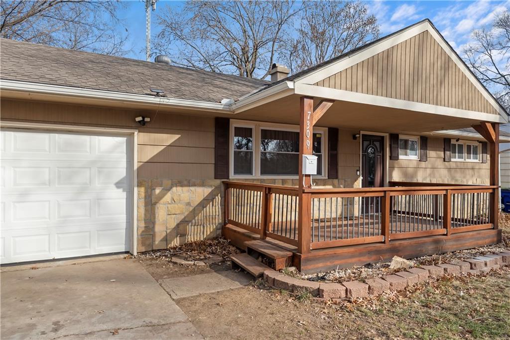 Listing Photo MLS #HMS2592185