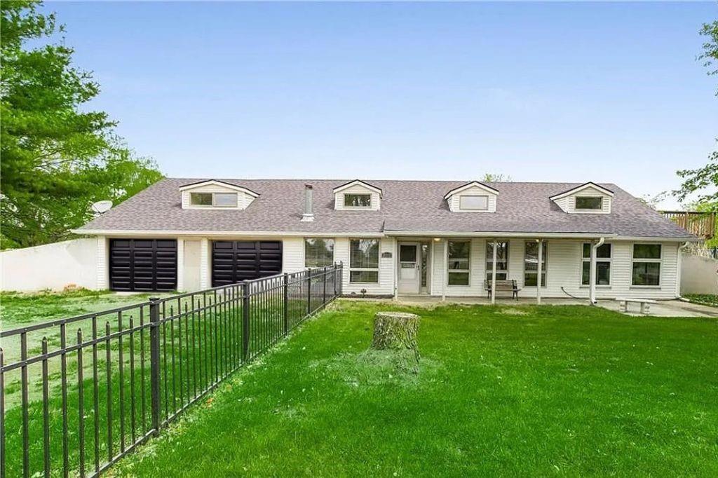 Listing Photo MLS #HMS2592762