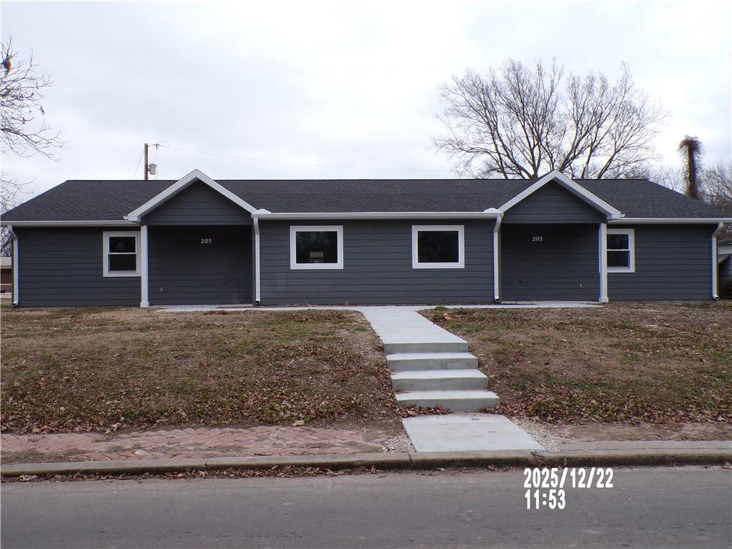 Listing Photo MLS #HMS2592950