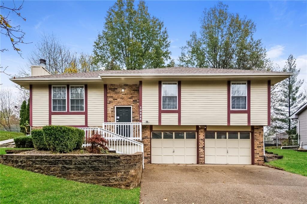 Listing Photo MLS #HMS2594875