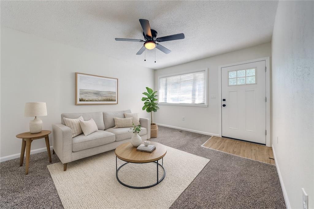 Listing Photo MLS #HMS2595337