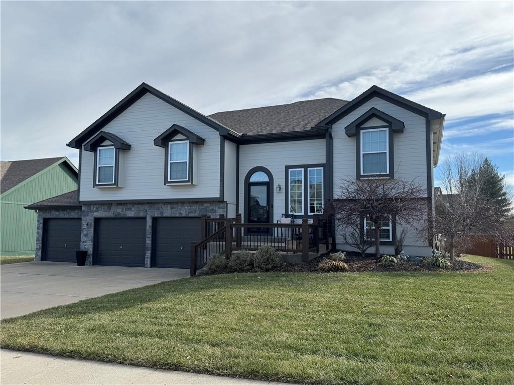 Listing Photo MLS #HMS2595445