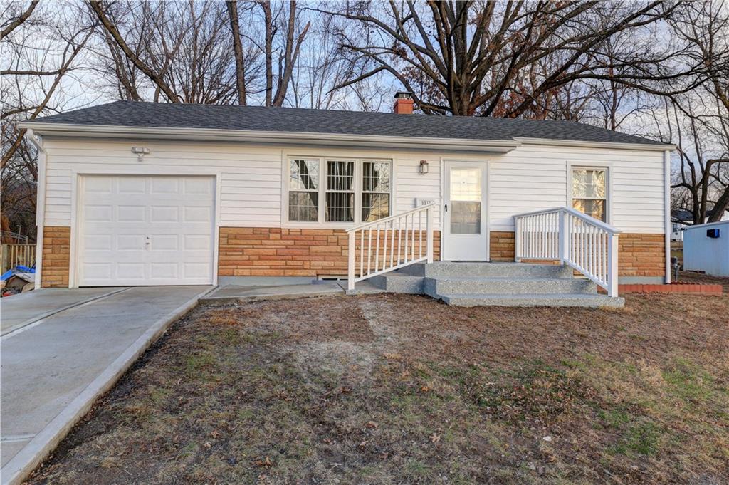 Listing Photo MLS #HMS2595675