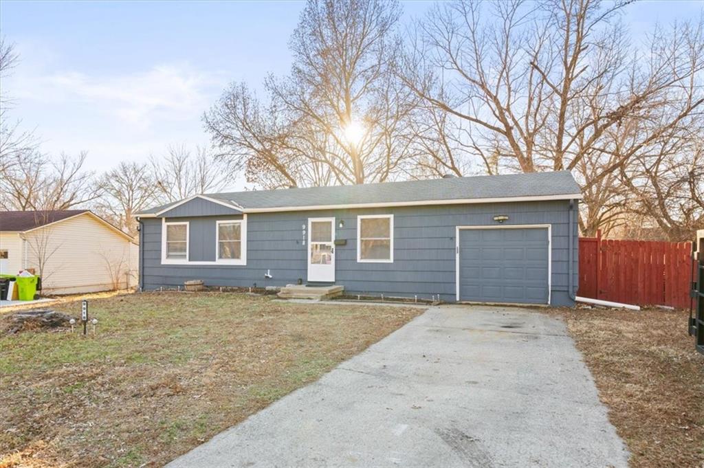 Listing Photo MLS #HMS2596584