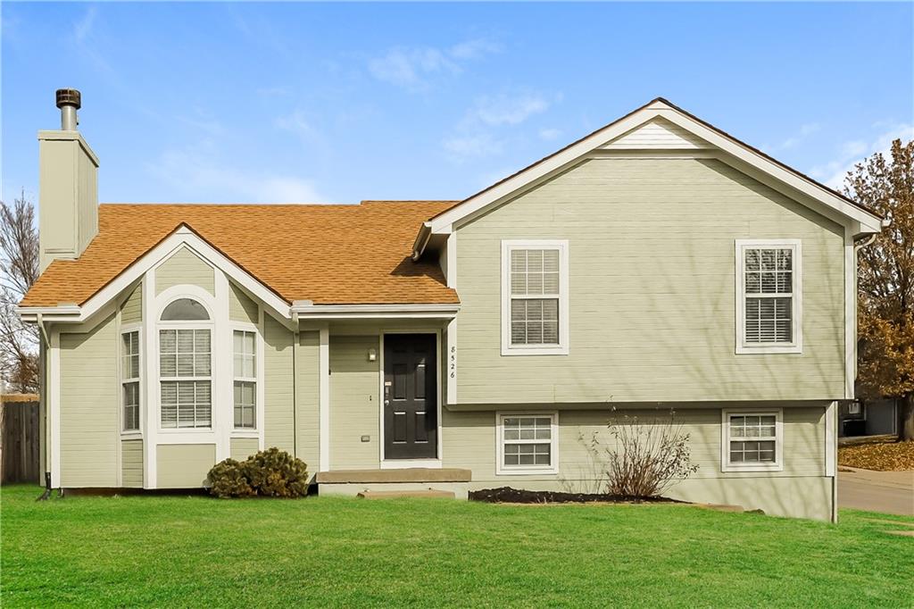 Listing Photo MLS #HMS2597286