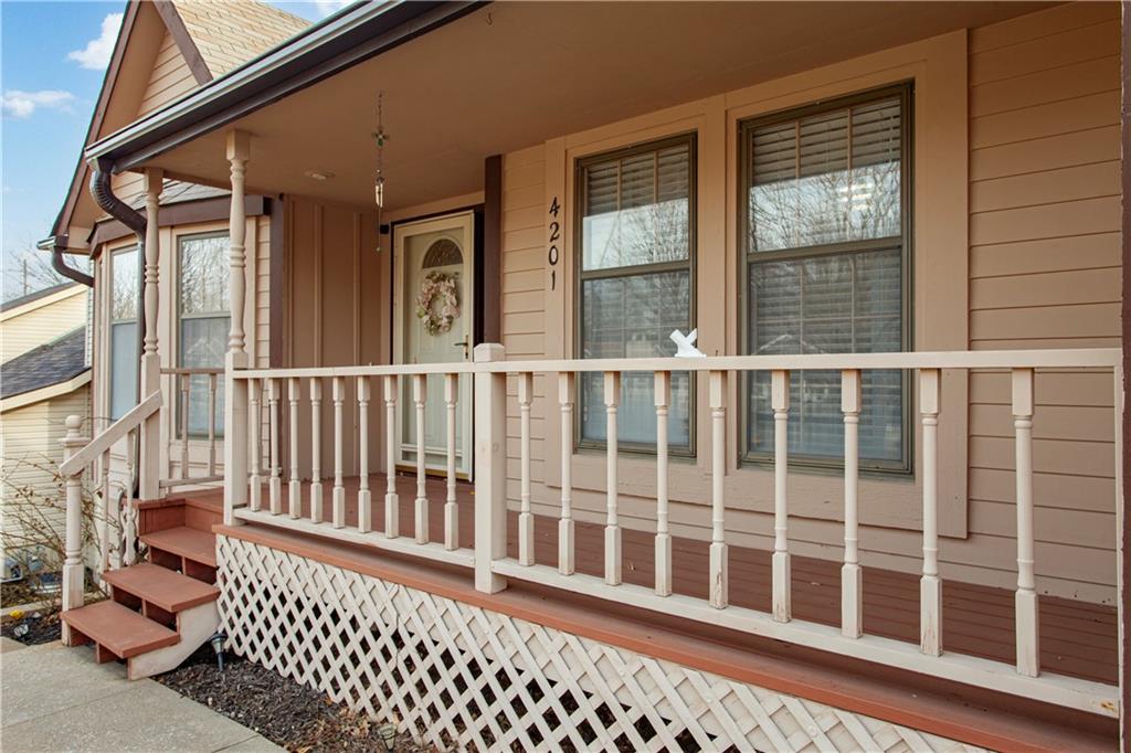 Listing Photo MLS #HMS2598005