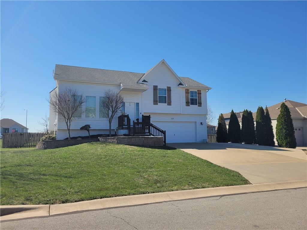 Listing Photo MLS #HMS2598259