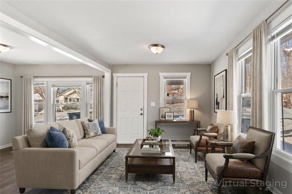 Listing Photo MLS #HMS2598279