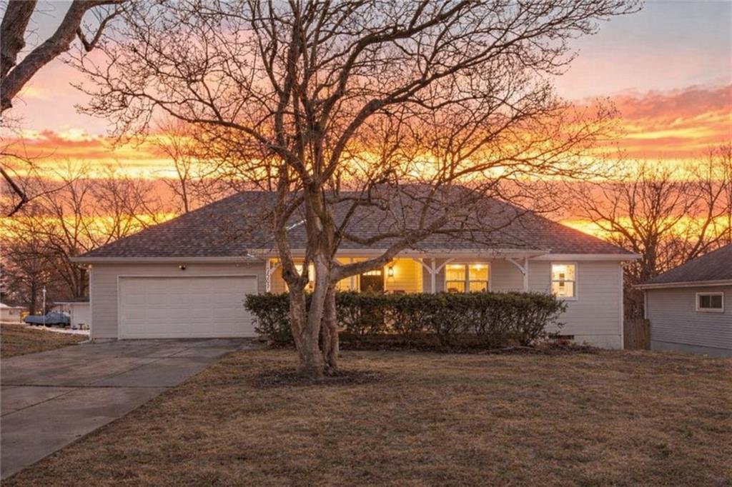 Listing Photo MLS #HMS2598960