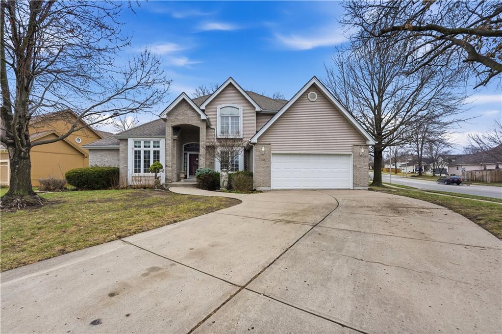 Listing Photo MLS #HMS2599257