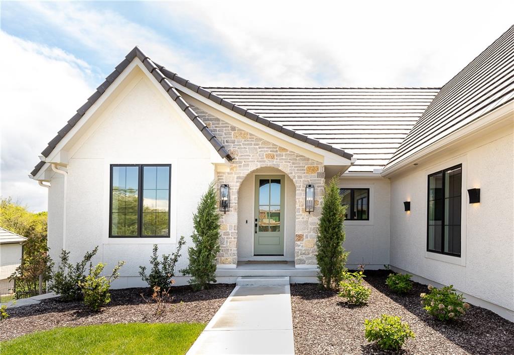 Listing Photo MLS #HMS2600524