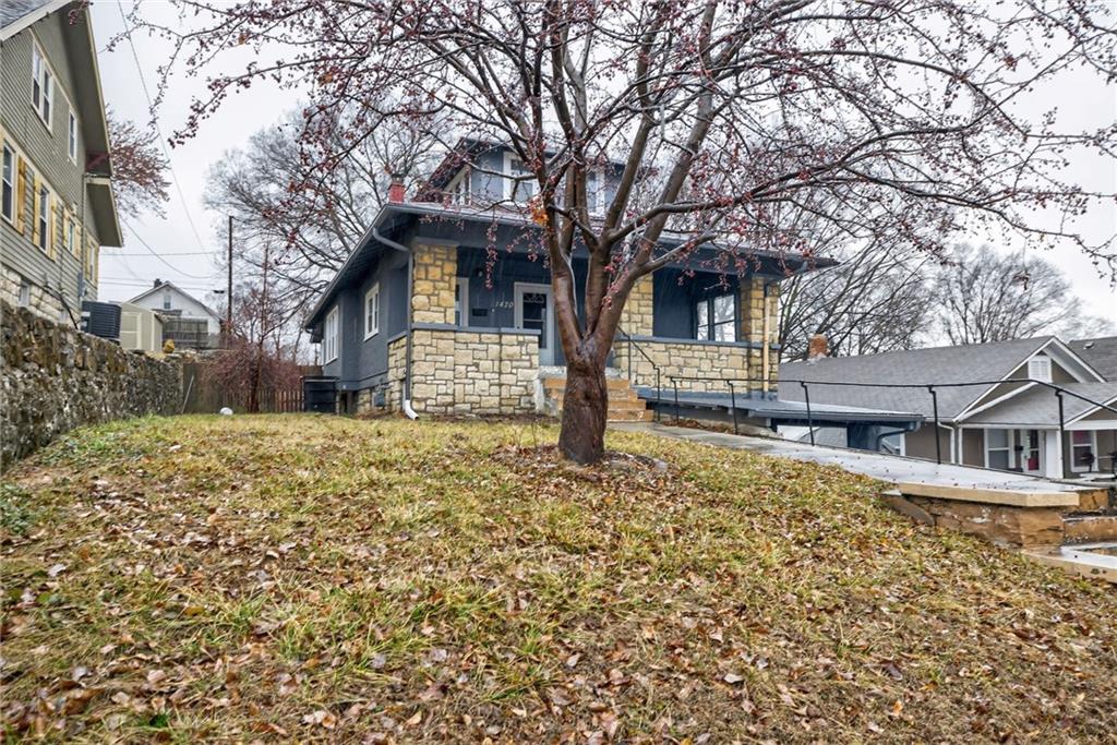 Listing Photo MLS #HMS2600986