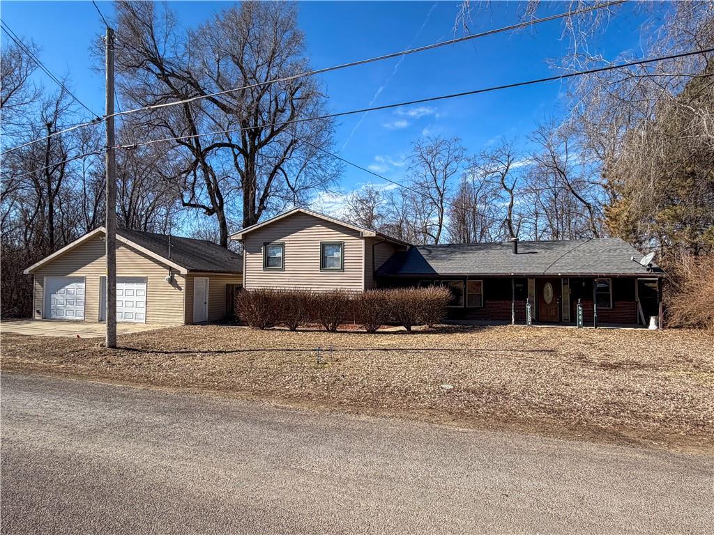 Listing Photo MLS #HMS2601000