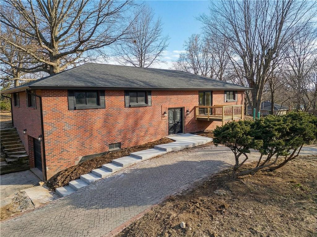 Listing Photo MLS #HMS2601305