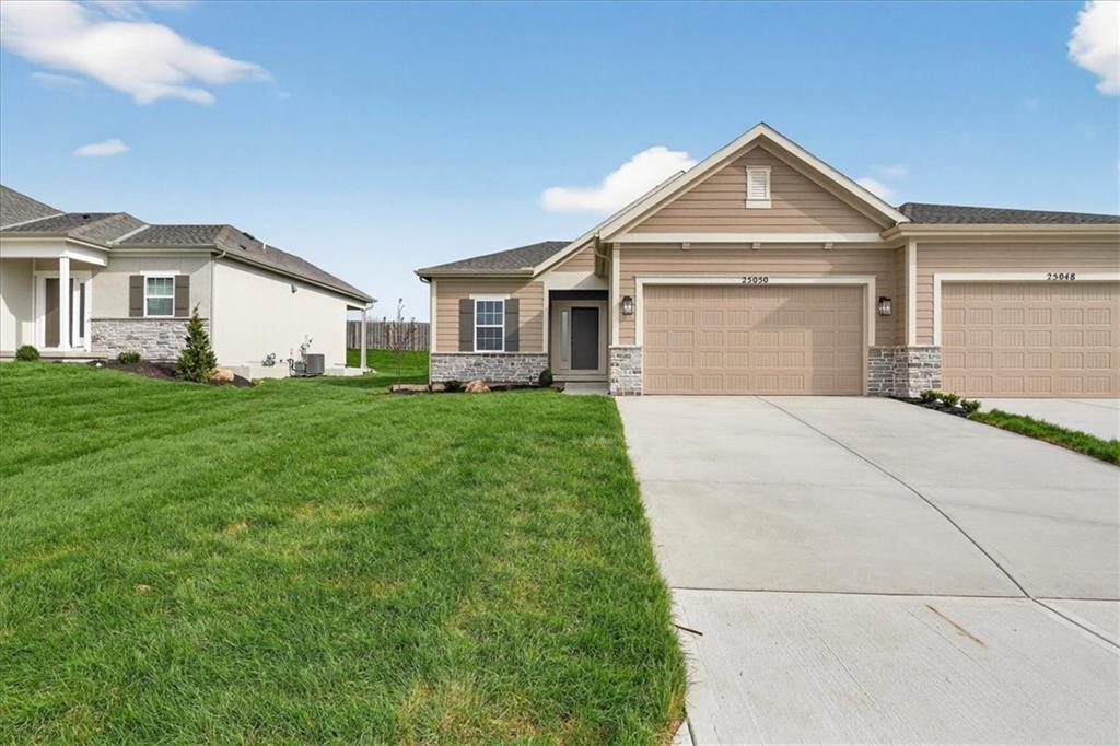 Listing Photo MLS #HMS2601321