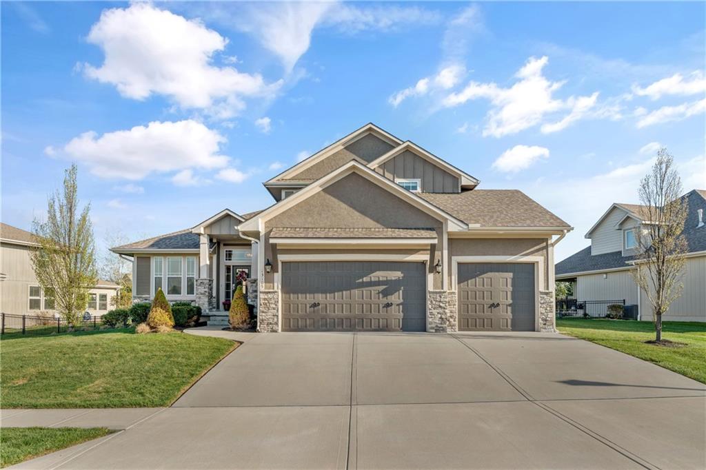 Listing Photo MLS #HMS2601531