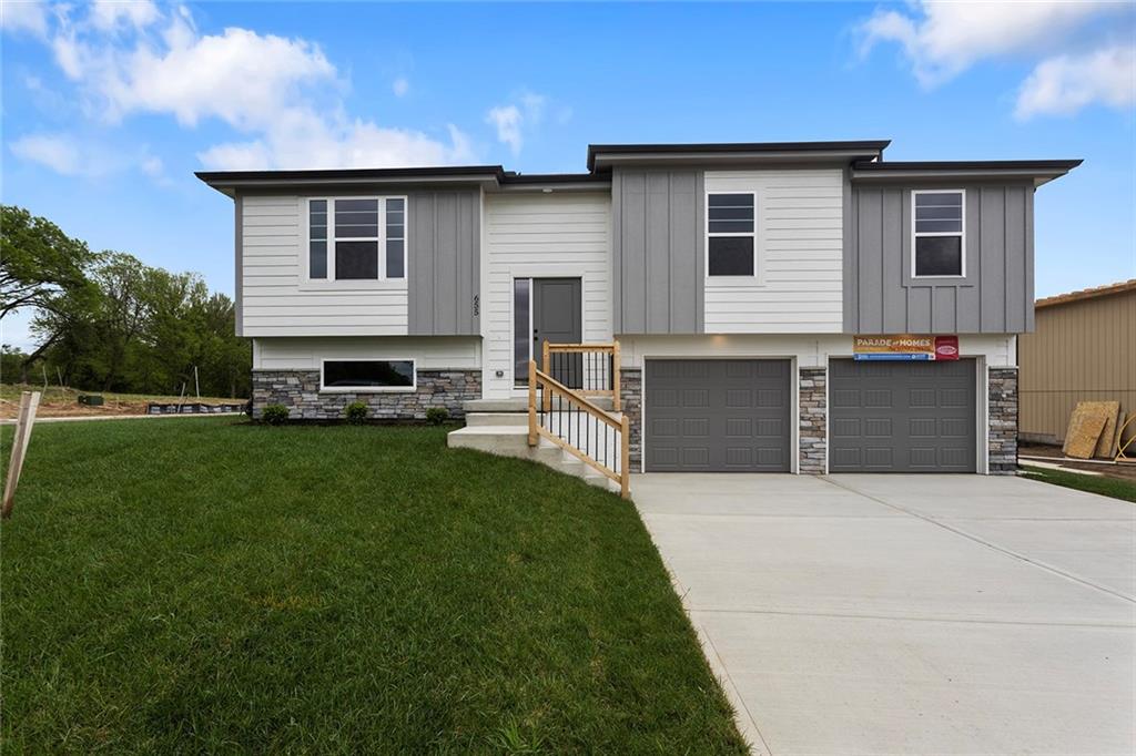 Listing Photo MLS #HMS2601608