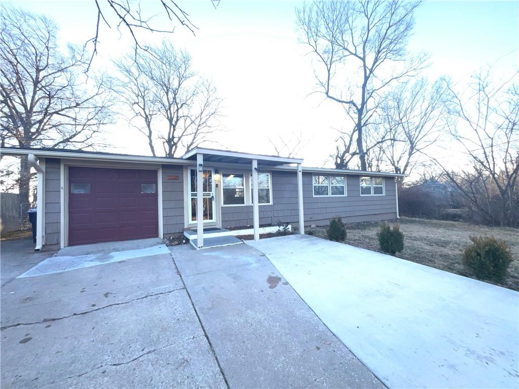 Listing Photo MLS #HMS2602386