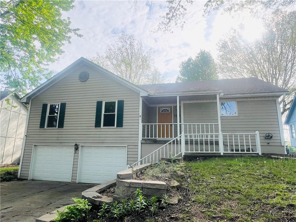 Listing Photo MLS #HMS2602583