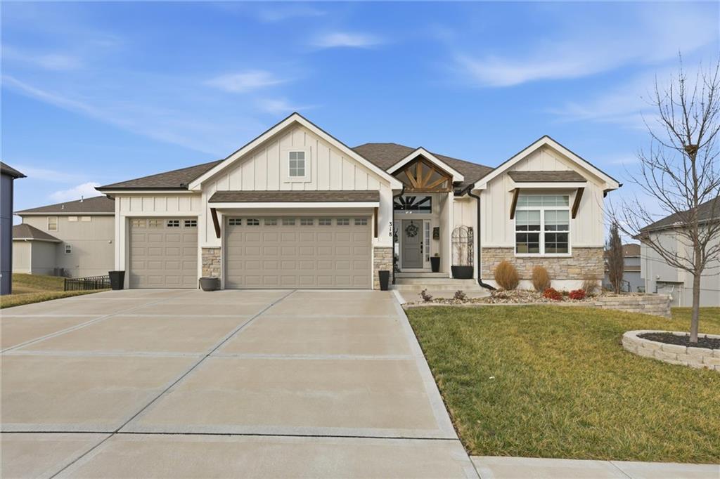 Listing Photo MLS #HMS2602649