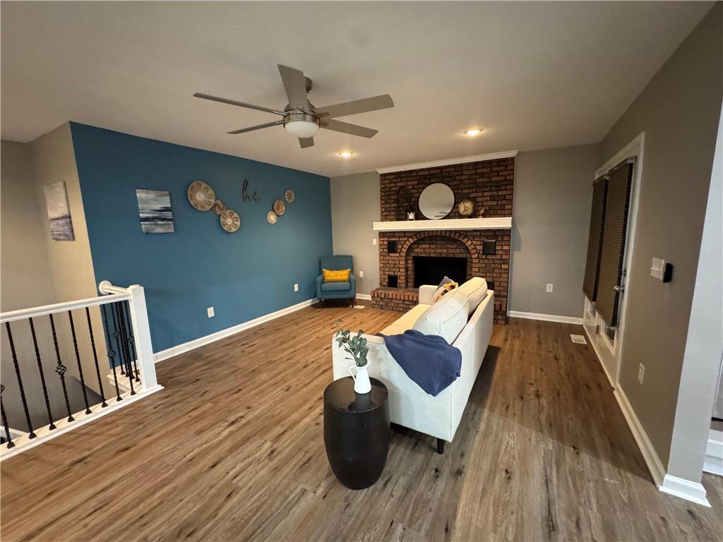 Listing Photo MLS #HMS2603230