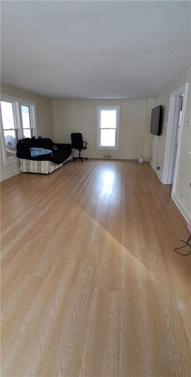 Listing Photo MLS #HMS2603315