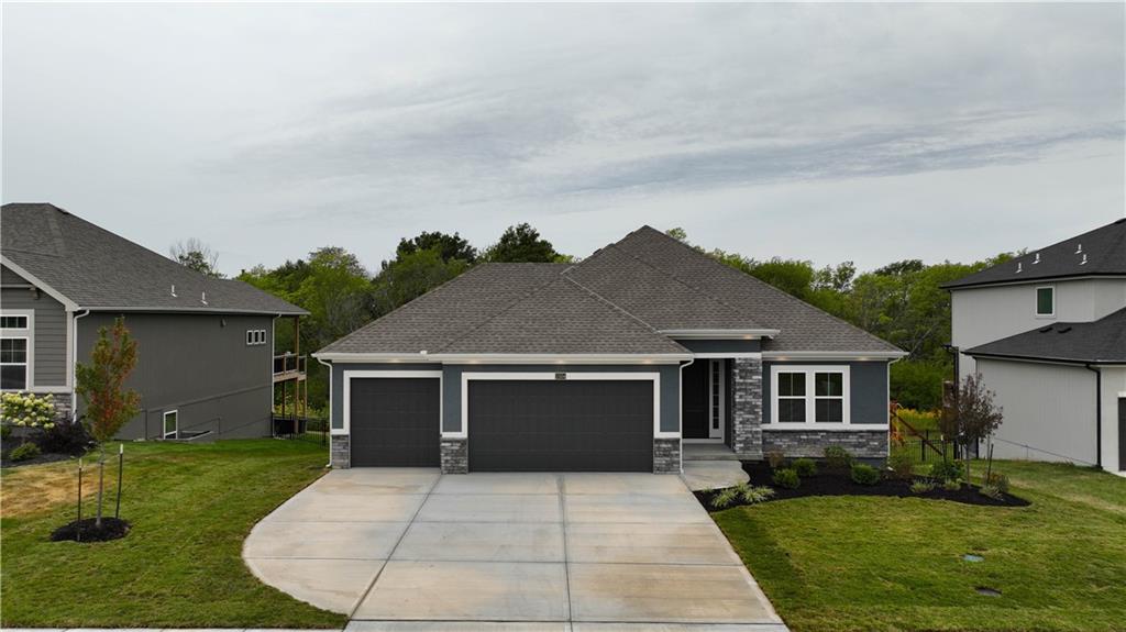 Listing Photo MLS #HMS2603542