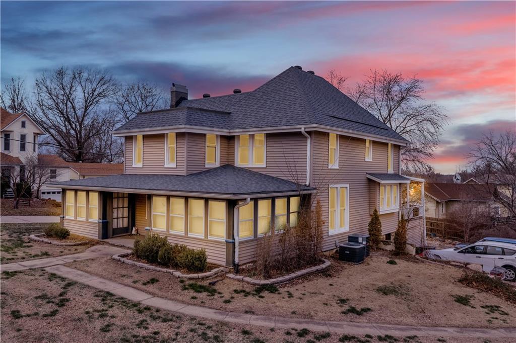 Listing Photo MLS #HMS2603866