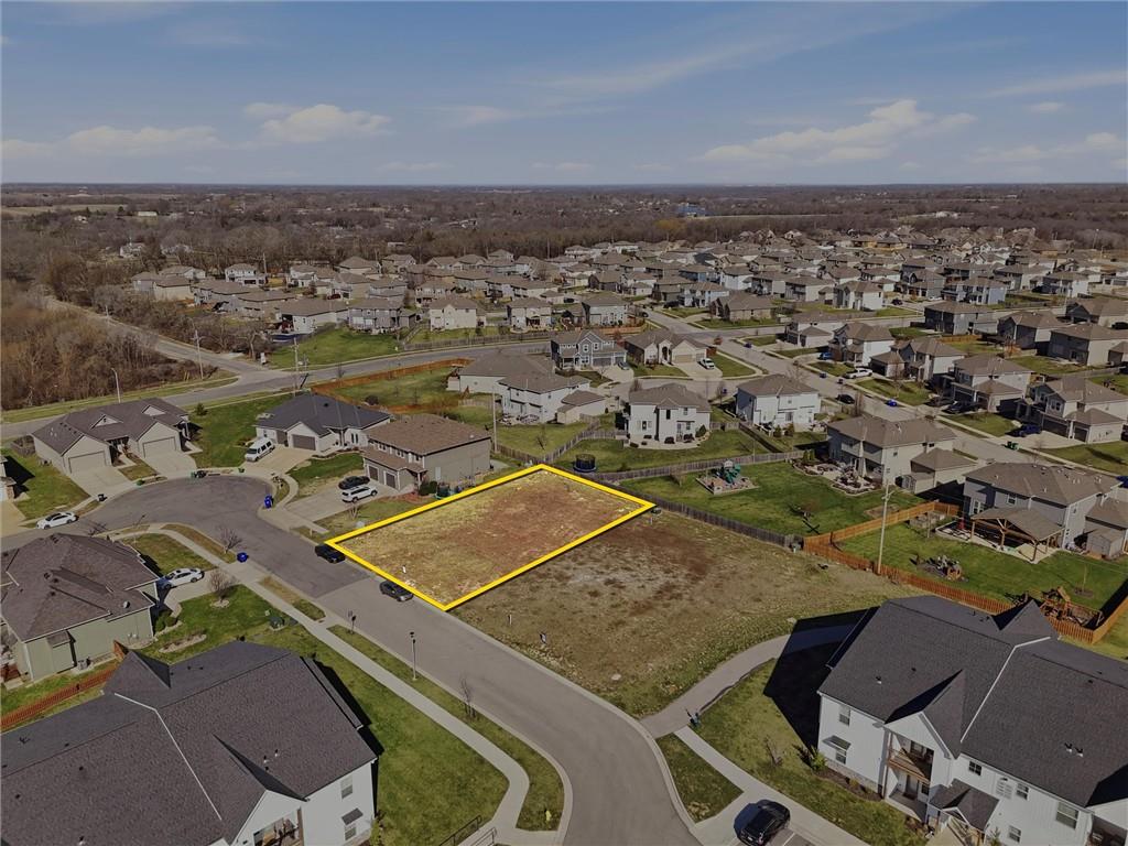 Listing Photo MLS #HMS2605174