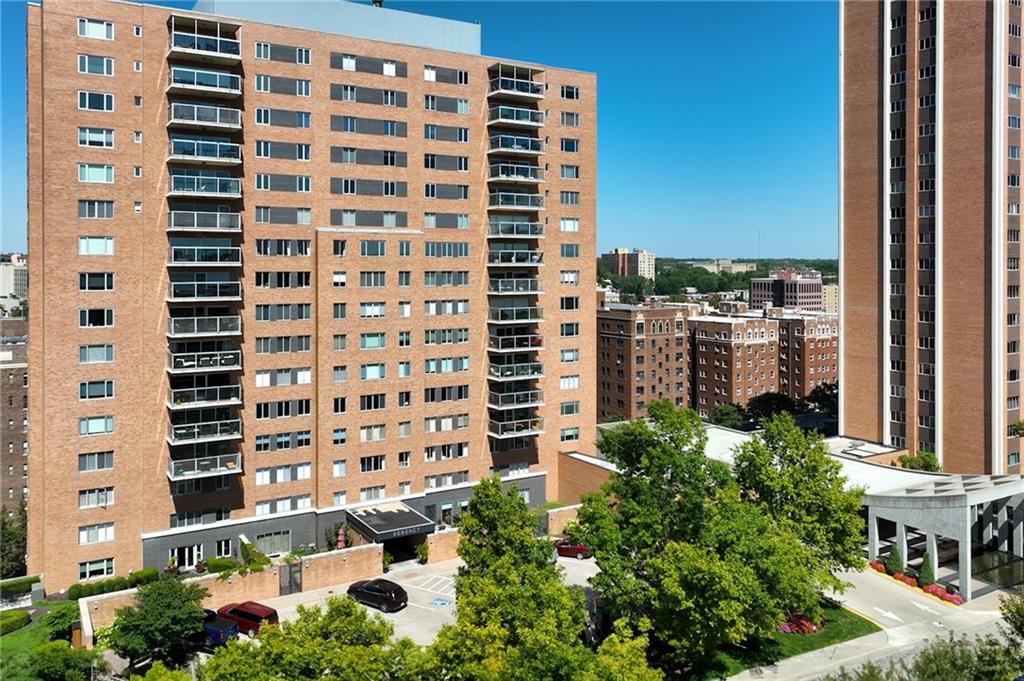 Listing Photo MLS #HMS2605349