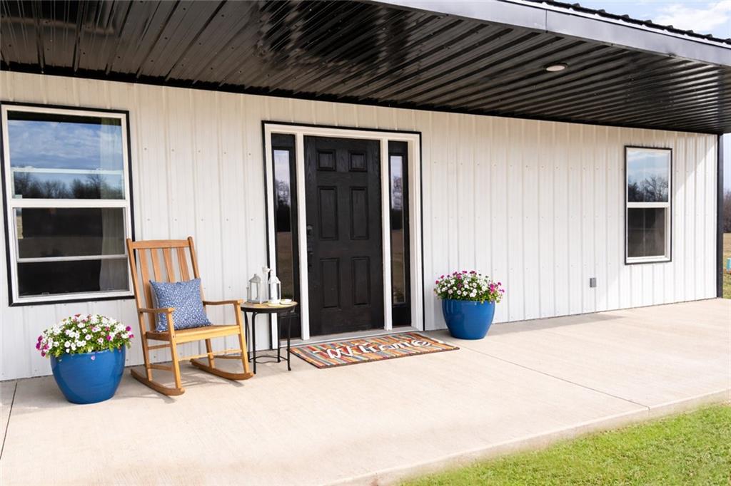 Listing Photo MLS #HMS2605363