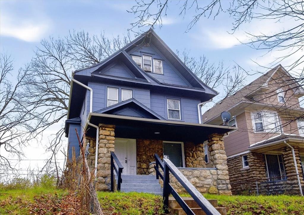 Listing Photo MLS #HMS2605369