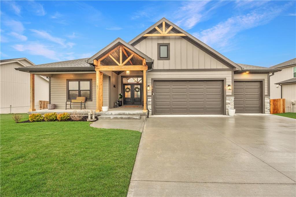 Listing Photo MLS #HMS2605593