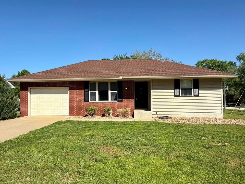 Listing Photo MLS #HMS2605999