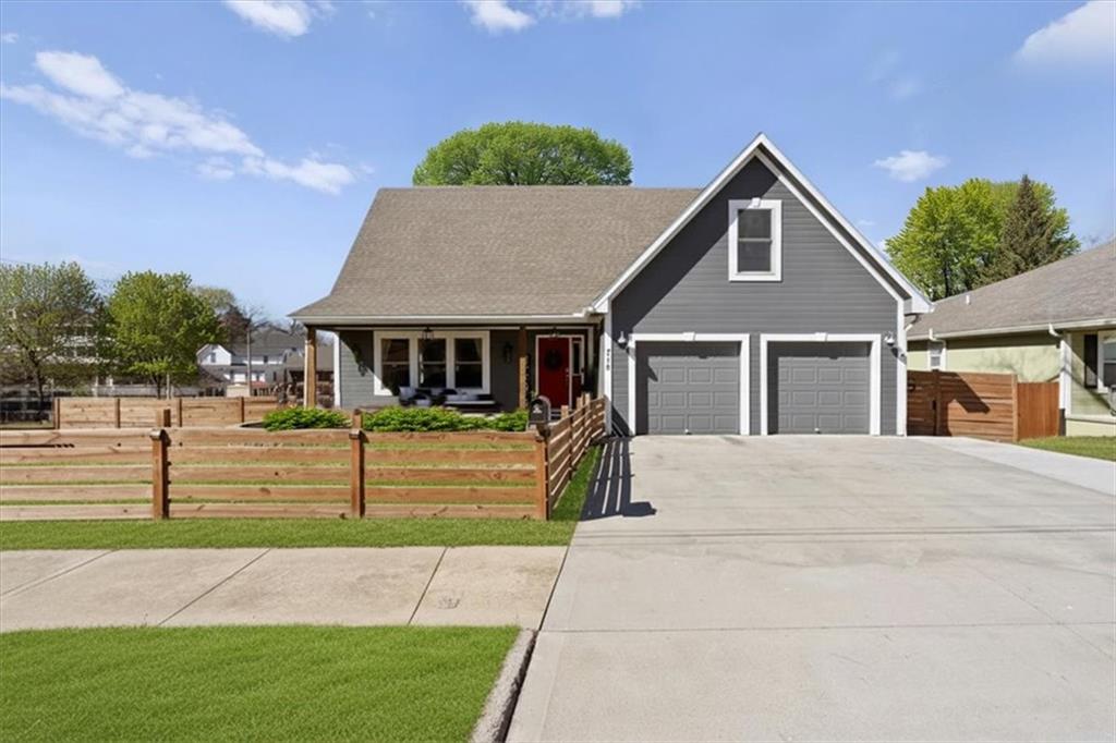 Listing Photo MLS #HMS2606236