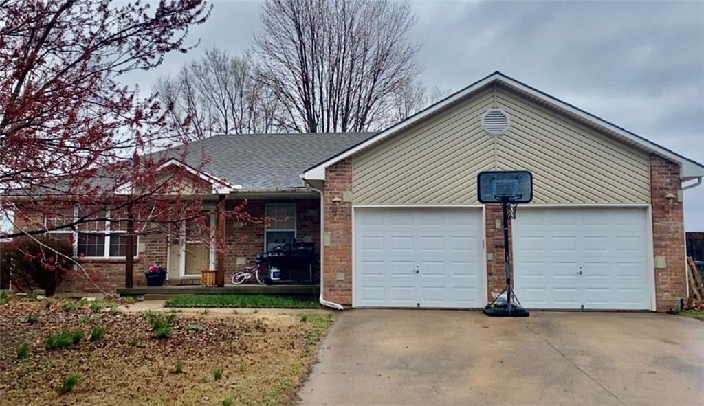 Listing Photo MLS #HMS2606583