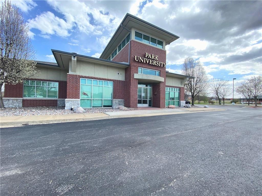 Listing Photo MLS #HMS2607061