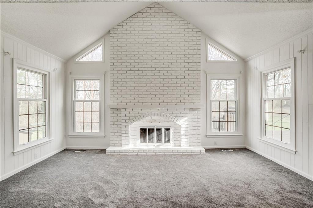 Listing Photo MLS #HMS2607166