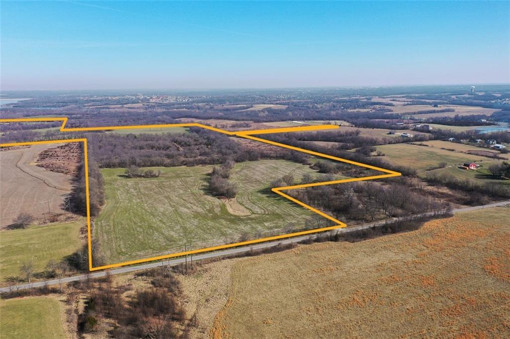 Listing Photo MLS #HMS2607665